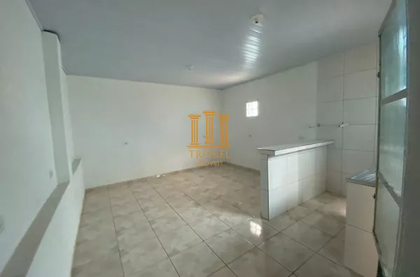 KITNET para LOCAÇÃO próximo á Santa Terezinha!