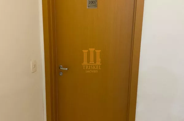 Apartamento no Tarsila 2 dorm com suíte