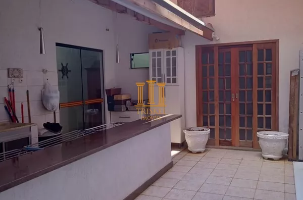 Sobrado 3 Dorm com 2 suítes no Jardim Dos Eucaliptos em Tremembé