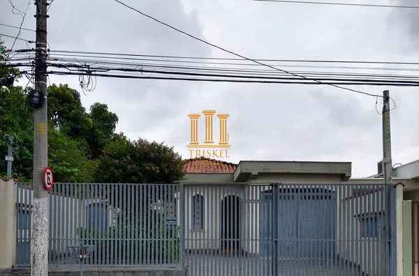 Casa 2 Dorm com edícula na Vila São Geraldo em Taubaté