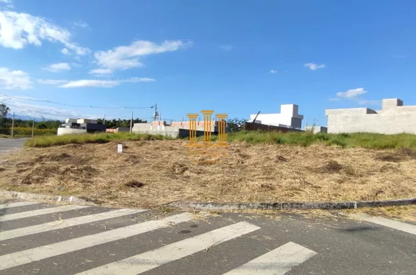 Terreno 216m² de esquina no Quintas de Santa Cruz em Taubaté