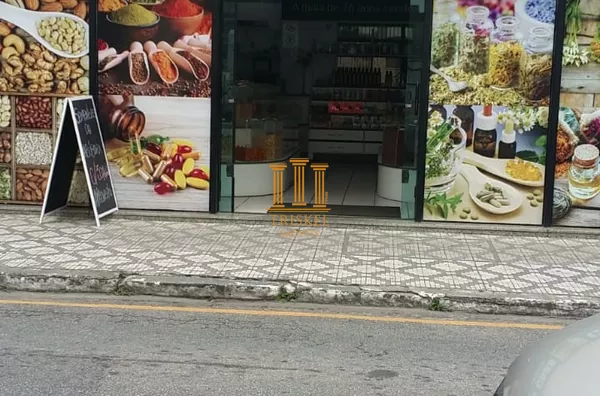 Ponto Comercial produtos naturais (porteira fechada)