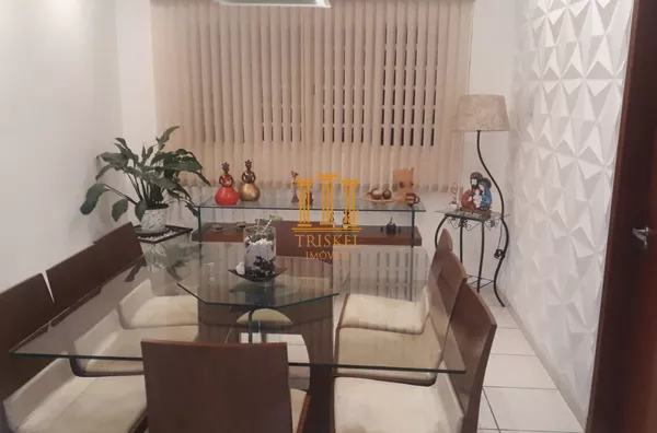 Casa 2 Dorm com suíte escritório área gourmet e piscina no Novo Horizonte em Taubaté