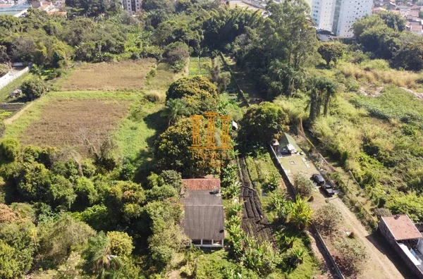 Terreno 2700m² na vila das graças em Taubaté