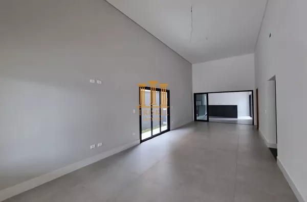 Casa 3 dormitórios com double suíte no OuroVille