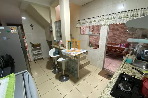 Sobrado À VENDA na Chácara Silvestre: Analisa PERMUTA + Volta $!