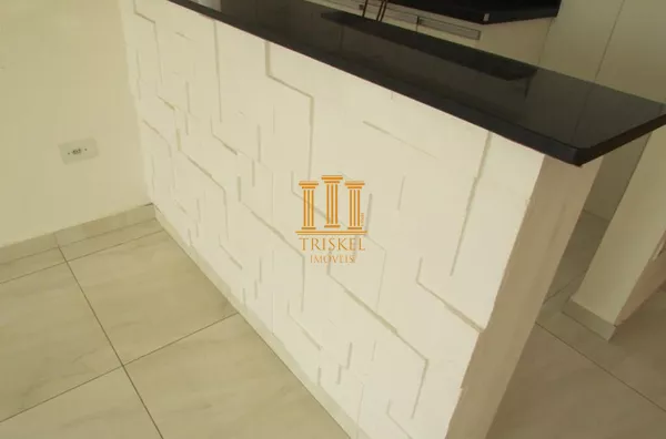 Apartamento 2 dorm com sacada e vaga de garagem no Monte Belo em Taubaté