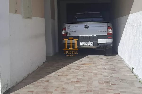 Casa 2 Dorm com garagem coberta no Alto São Pedro