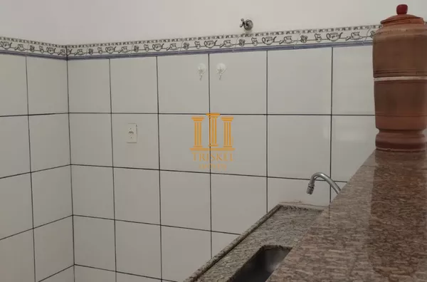 Casa 3 dorm com suíte e edícula na Vila São Geraldo em Taubaté