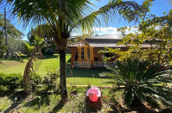 Chácara 3 Dorm com suíte piscina e área gourmet no Vila Velha em Caçapava