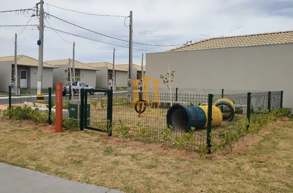 Casa para aluguel, 2 quarto(s),  Distrito Industrial Do Una Ii, Taubaté