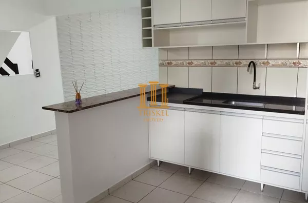 Casa para venda, 2 quarto(s),  Residencial Mombaça I, Pindamonhangaba