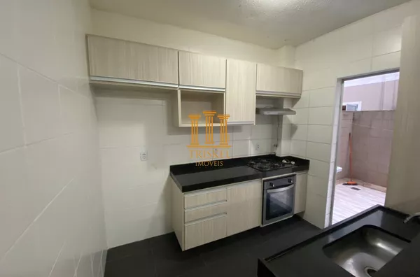 Apartamento para venda 2 dorm com 2 quintais e garagem coberta no Trivellato em Taubaté
