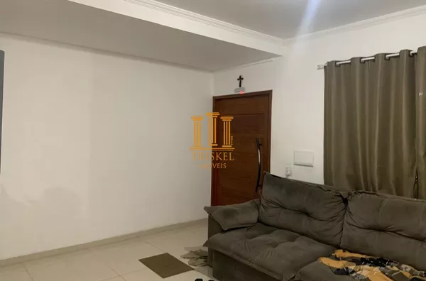 Sobrado 3 Dorm  garagem coberta no Residencial Novo Horizonte em Taubaté