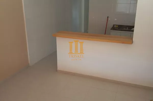 Casa 2 dorm com vaga para 2 carros coberta no Quiririm em Taubaté