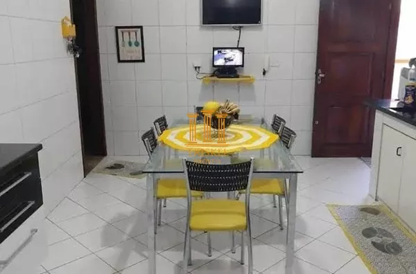 Casa para VENDA e LOCAÇÃO no Vale das Flores!