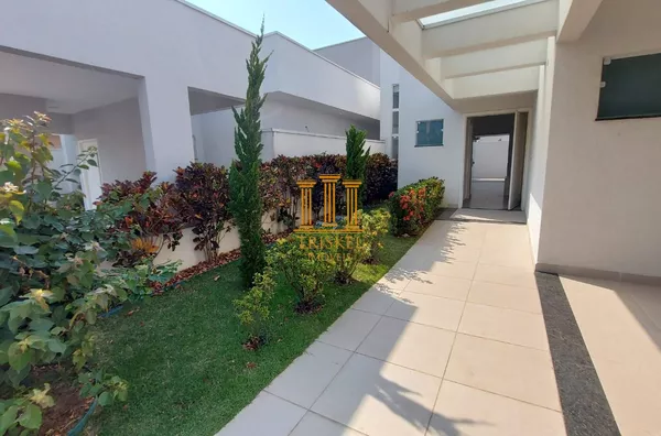 Casa 3 Dorm com suíte e área gourmet no Conde Louvre