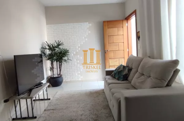 Casa 2 dorm e suíte com escritório com 2 vagas de garagem no Privilege