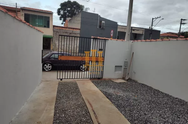 Casa 3 Dorm com suíte e garagem para 2 carros na Vila Olimpia em Taubaté
