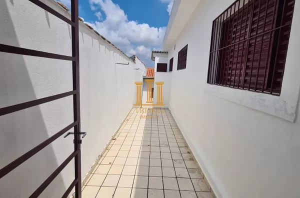 Casa para aluguel, 2 quarto(s),  Jardim Sonia Maria, Taubaté