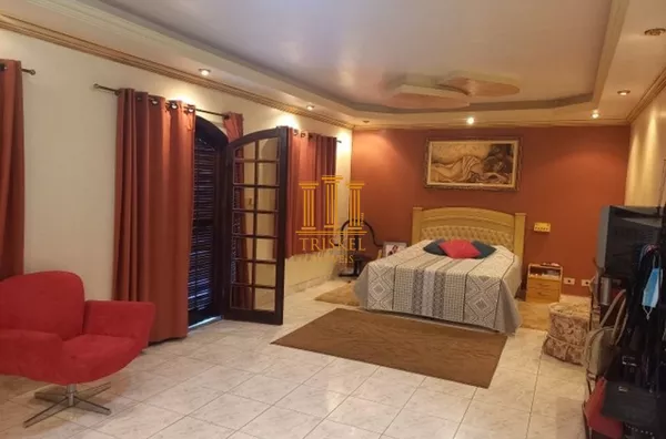 Sobrado 4 Dorm com suíte no Terra Nova