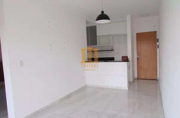 Apartamento 2 dorm com sacada e vaga de garagem no Monte Belo em Taubaté