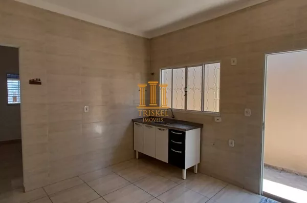 Casa para venda no Parque Urupês em Taubaté