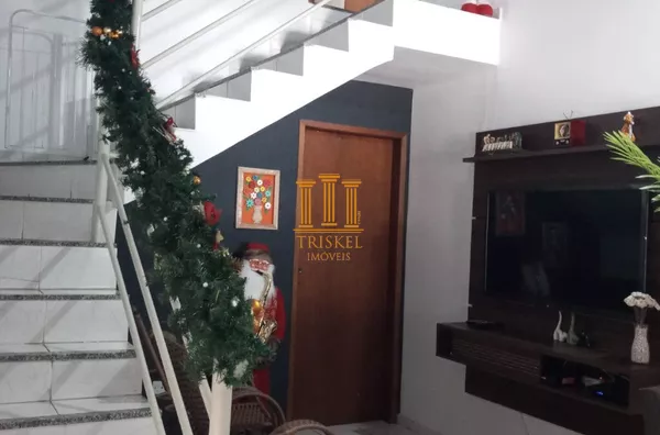 Sobrado 3 dorm com aréa gourmet e piscina no Esplanada Independência em Taubaté