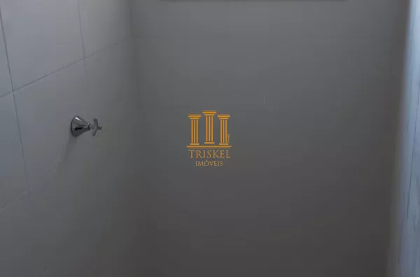 Apartamento 2 Dorm com garagem coberta no Splendore em Taubaté