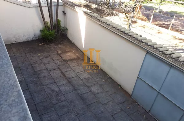 Casa 3 Dorm com suíte na Vila São José