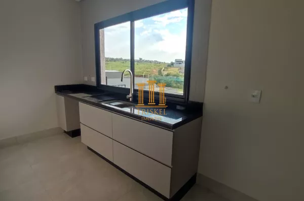 Maravilhosa casa a venda no Cyrela