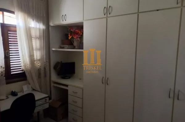 Sobrado 4 Dorm com suíte no Terra Nova