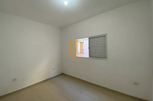 Casa para VENDA no Parque Santo Antonio!