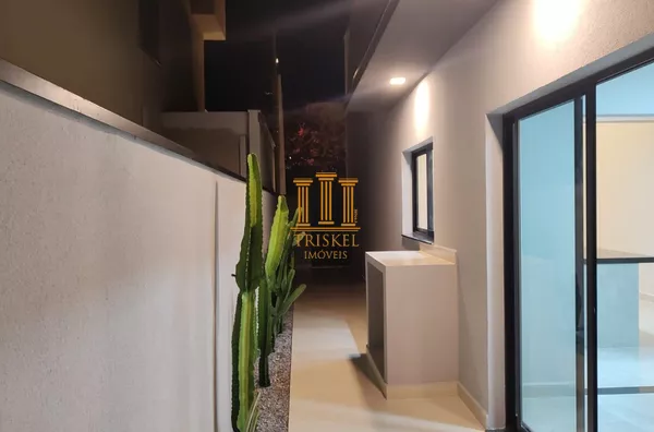 Casa 3 dorm com suíte área gourmet e piscina no Terras do Vale em Caçapava