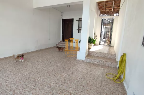 Sobrado 3 dorm e garagem coberta no Gurilandia em Taubaté