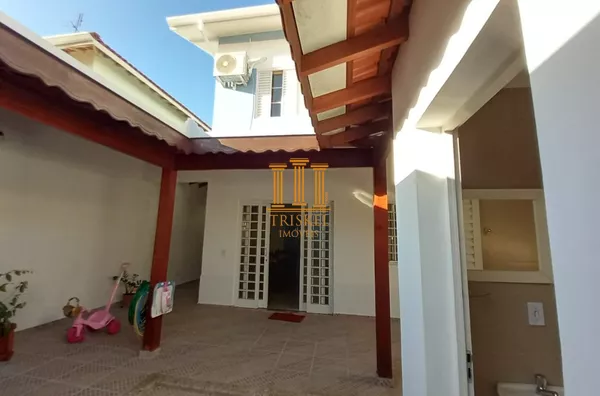 Casa 3 dorm com 140m² no Villagio D Itália