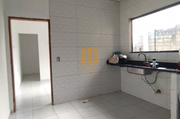 2 casas com 2 dorm e suíte e vaga de garagem no Marlene Miranda em Taubaté