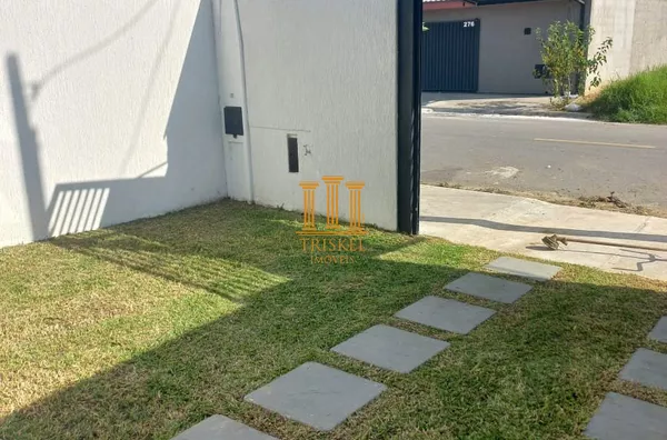 Casa 2 dorm com suíte e garagem coberta no Quintas de Santa Cruz em Taubaté