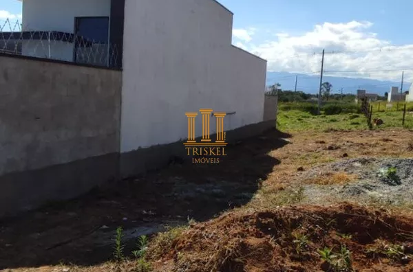 Terreno 150m² no Quintas de Santa Cruz em Taubaté