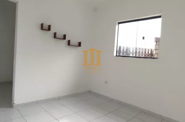 2 casas com 2 dorm e suíte e vaga de garagem no Marlene Miranda em Taubaté