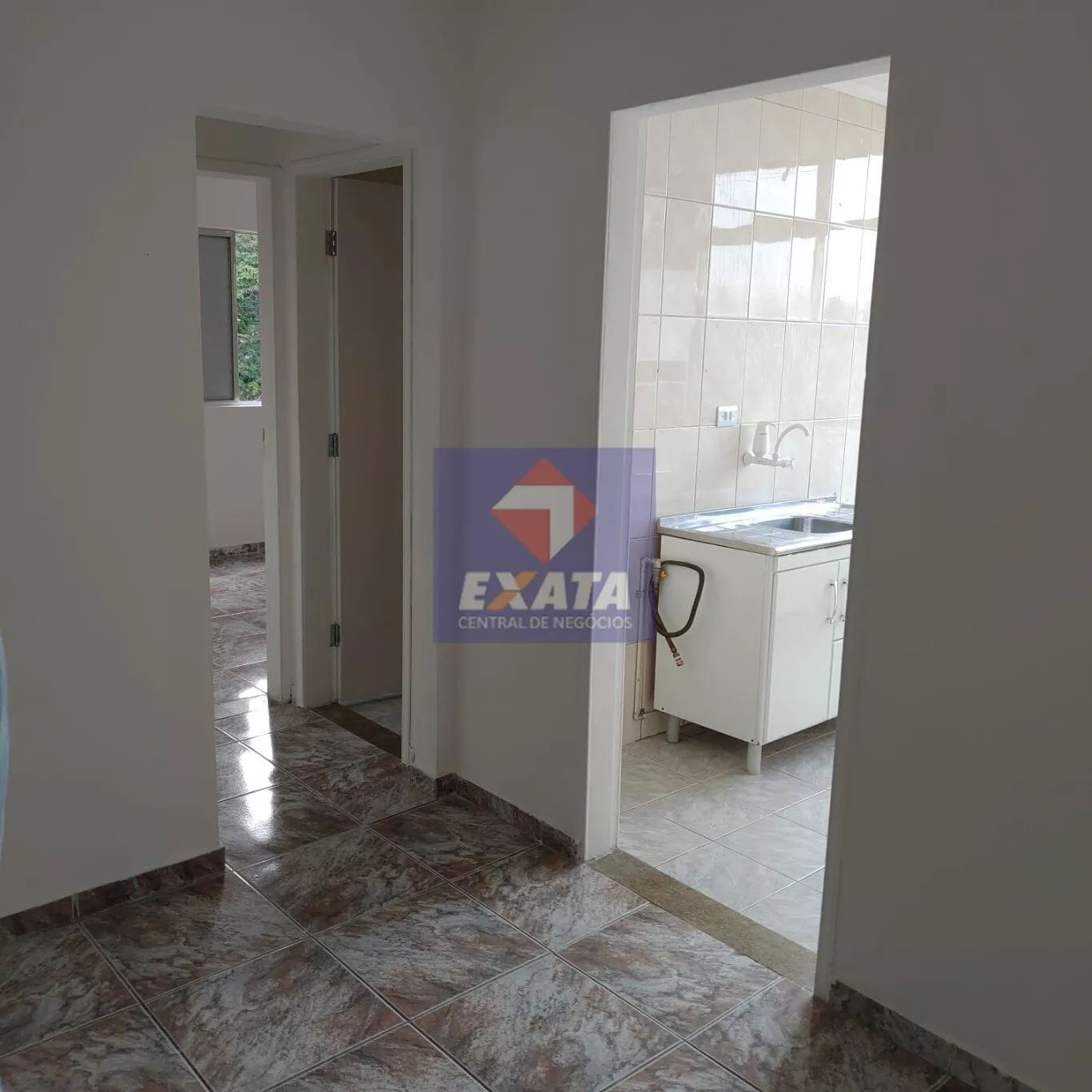 Apartamento à venda com 2 quartos, 52m² - Foto 2