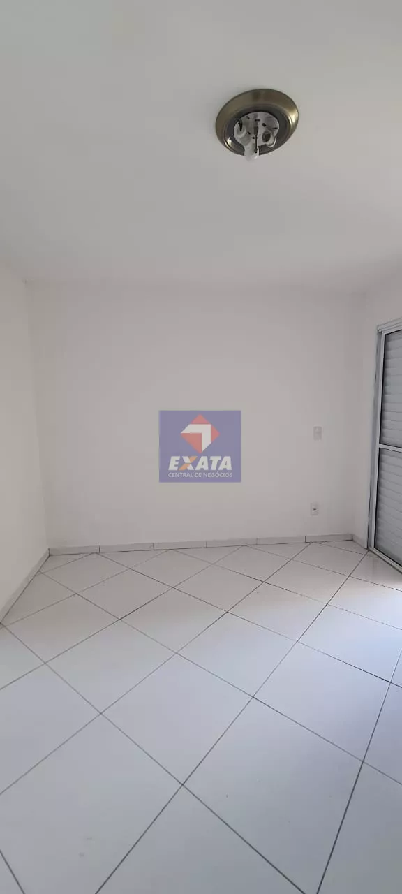 Apartamento para alugar com 3 quartos, 77m² - Foto 30