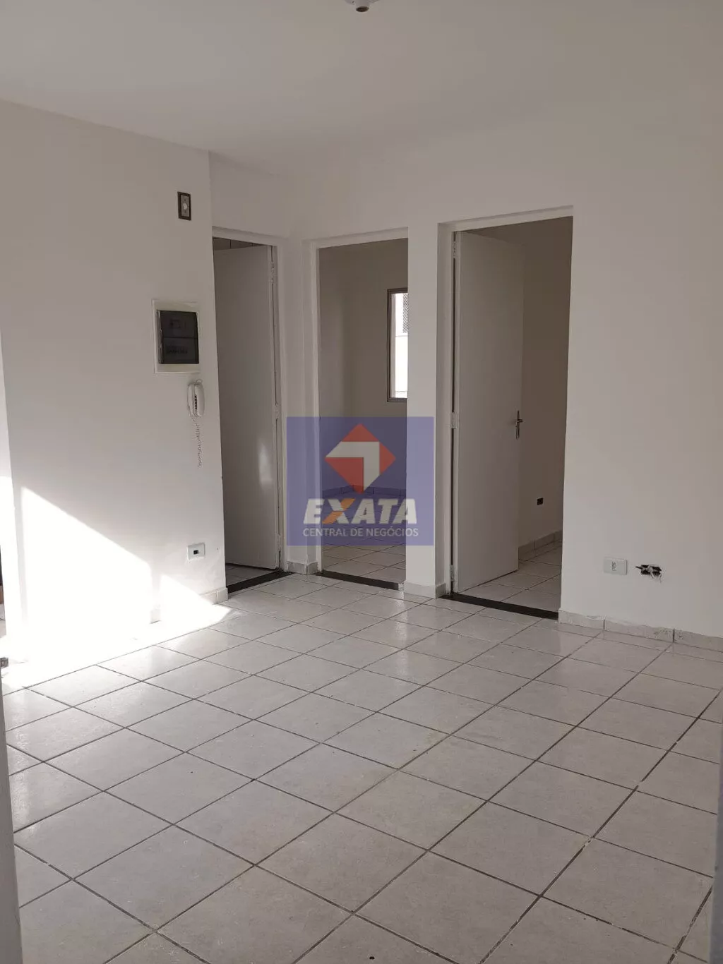 Apartamento à venda com 2 quartos, 55m² - Foto 2