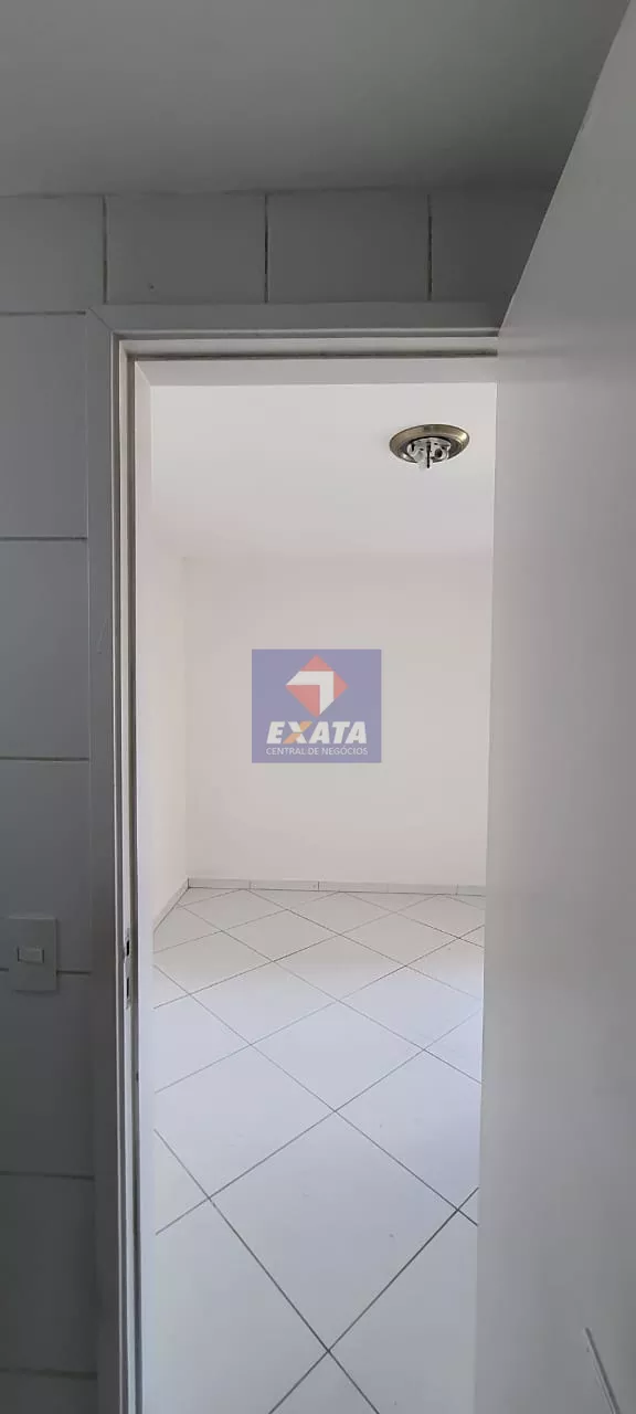 Apartamento para alugar com 3 quartos, 77m² - Foto 18