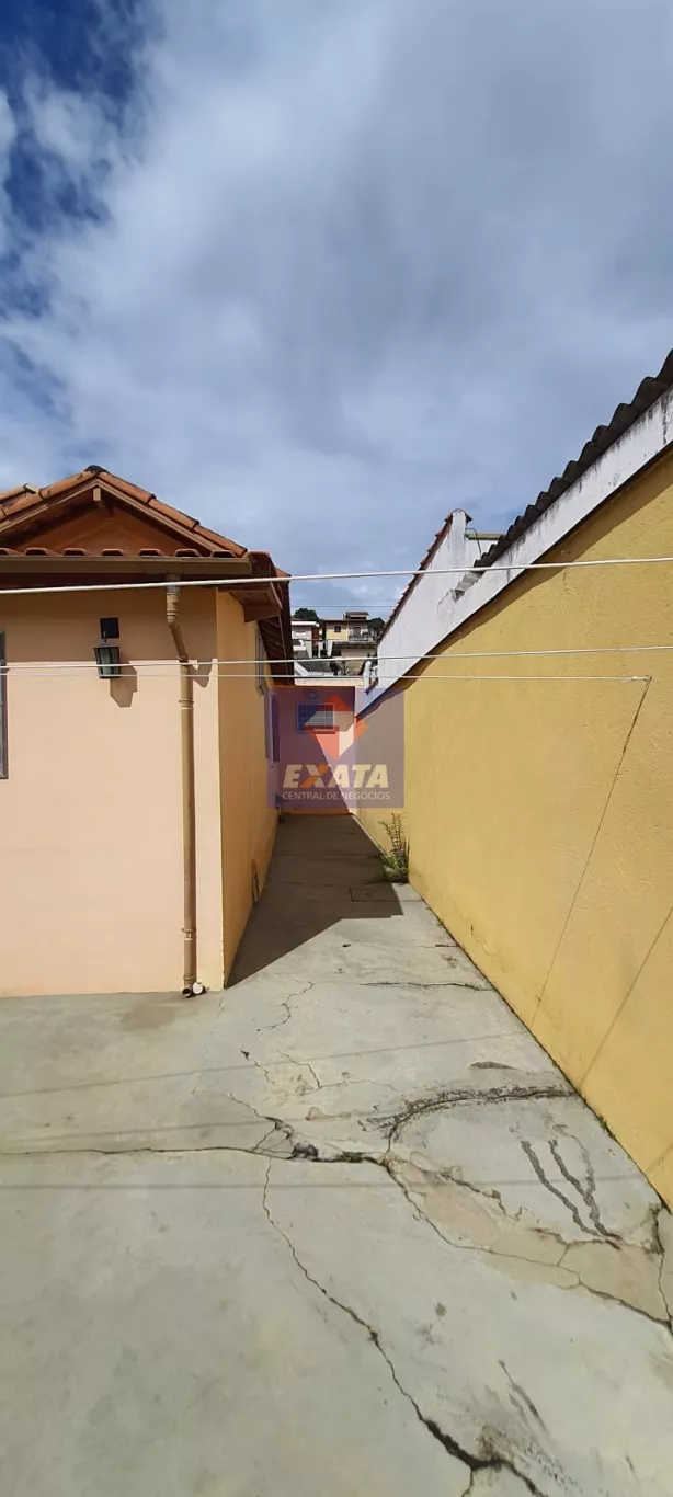 Casa à venda com 2 quartos, 400m² - Foto 5