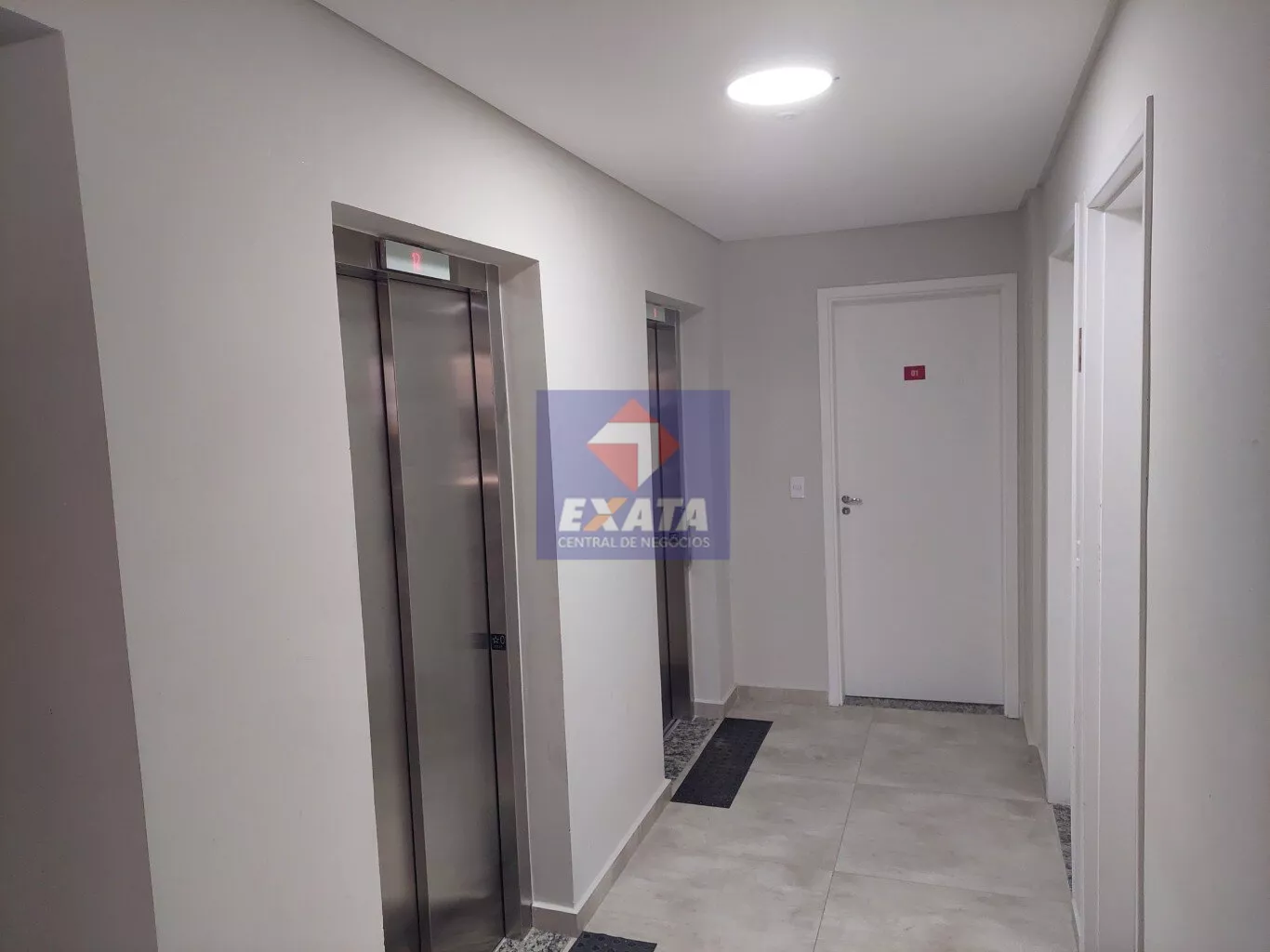 Apartamento para alugar com 2 quartos, 39m² - Foto 13