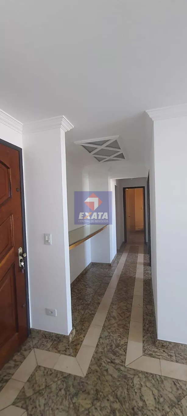 Apartamento para alugar com 3 quartos, 86m² - Foto 11