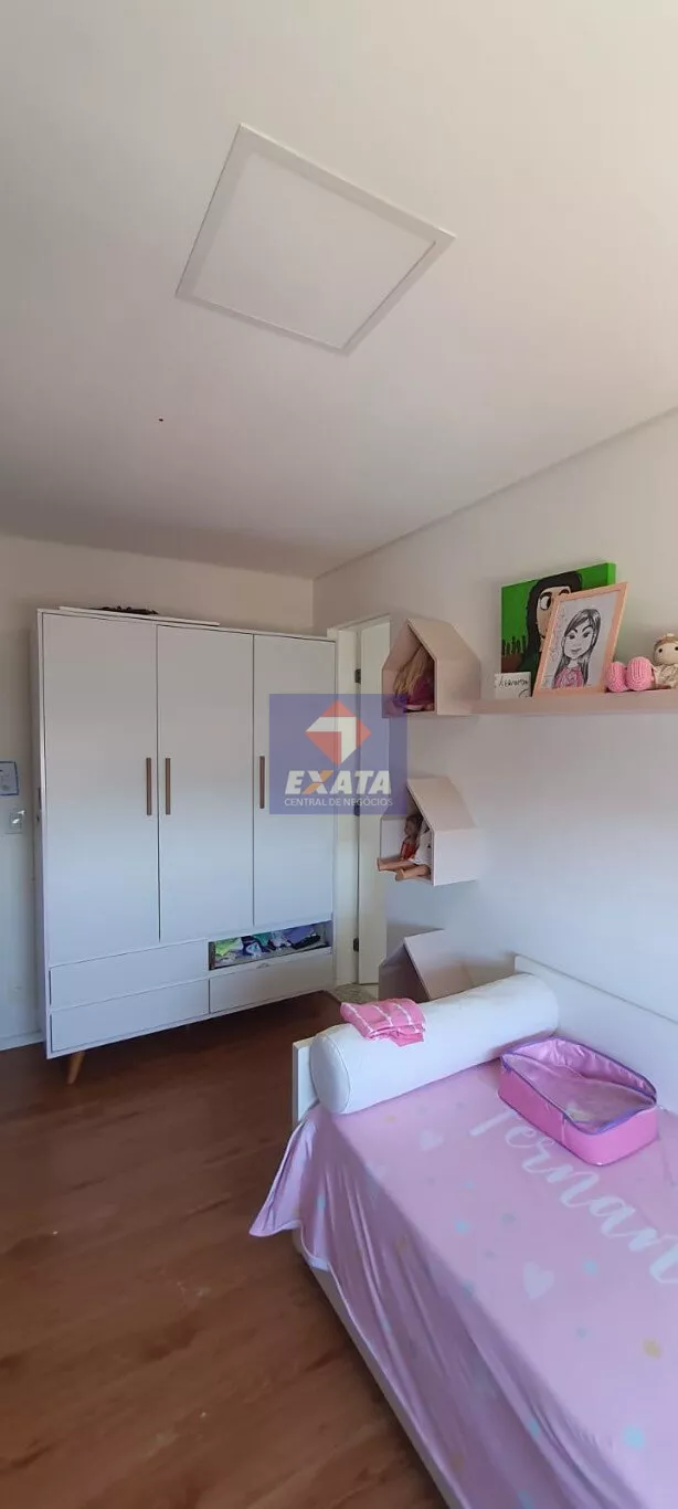 Apartamento à venda com 3 quartos, 182m² - Foto 19