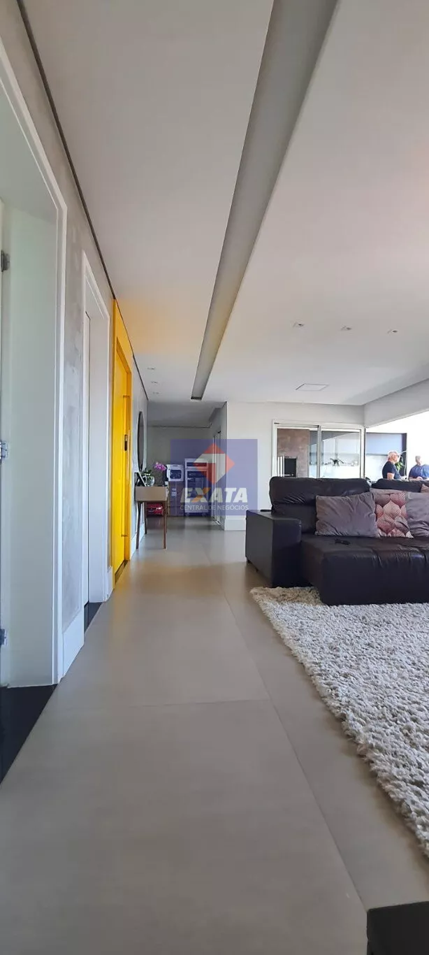 Apartamento à venda com 3 quartos, 182m² - Foto 12