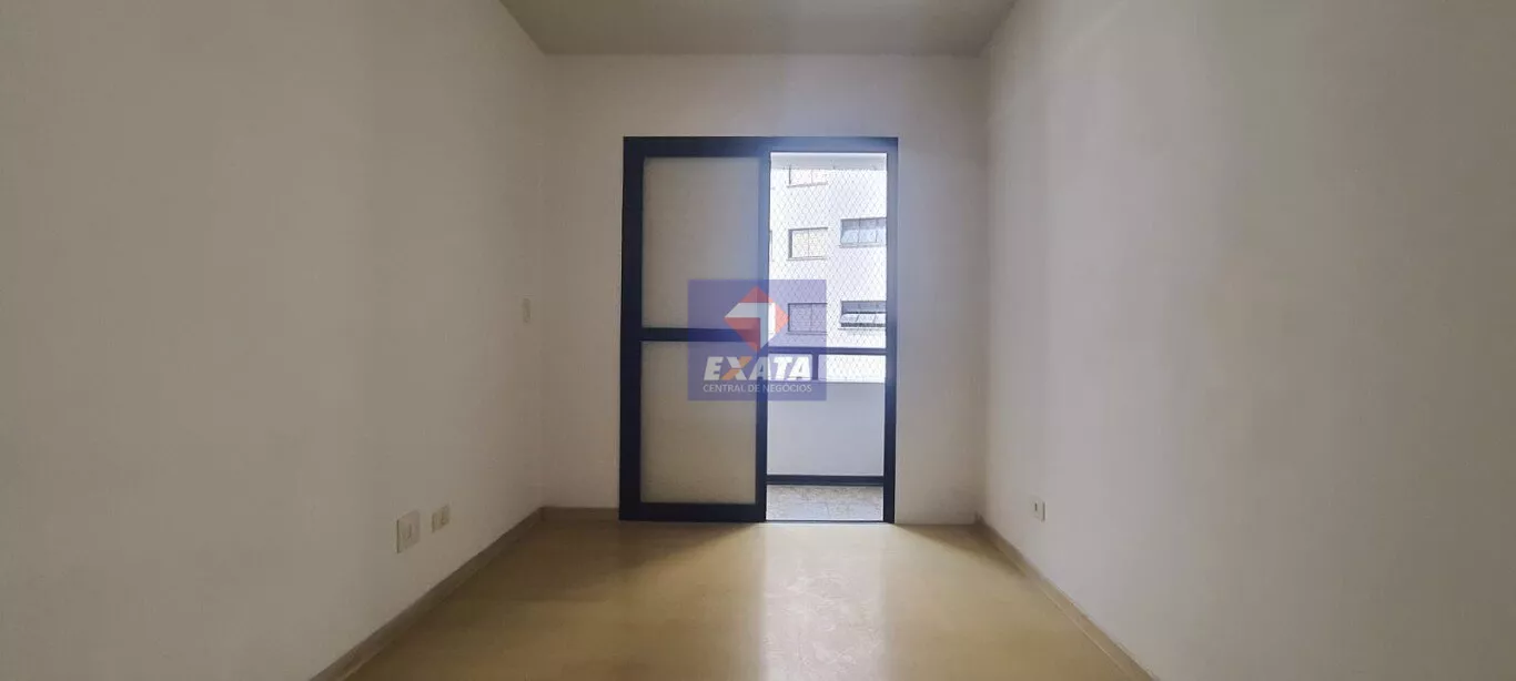 Apartamento para alugar com 3 quartos, 75m² - Foto 17